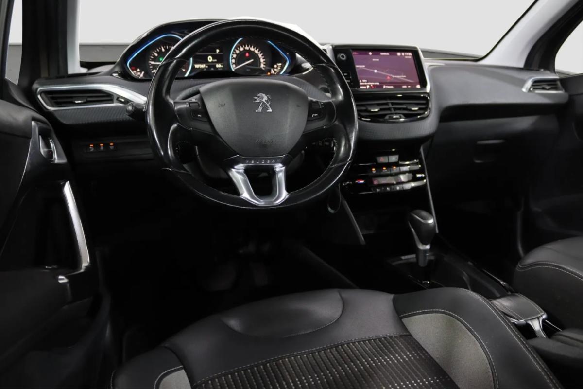 peugeot-2008-2017-gasolina-1199cc