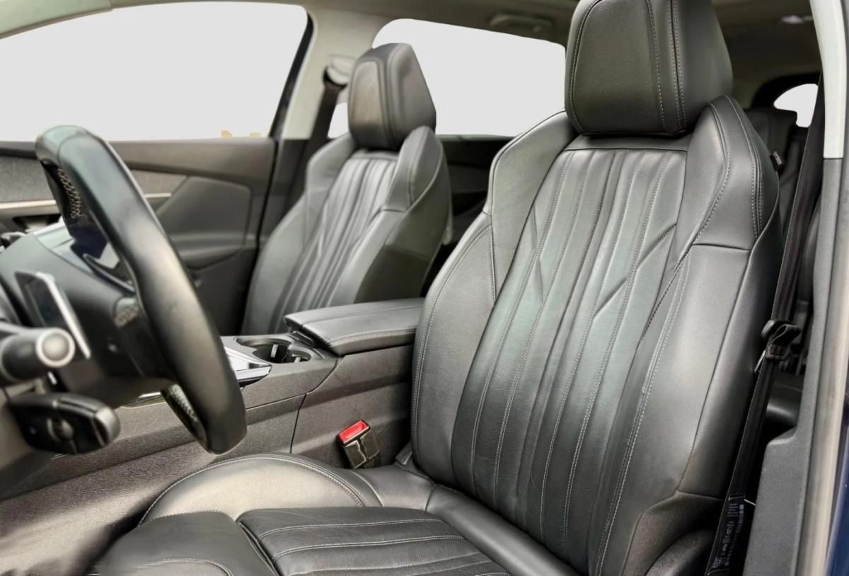 peugeot-5008-2018-gasolina-1199cc