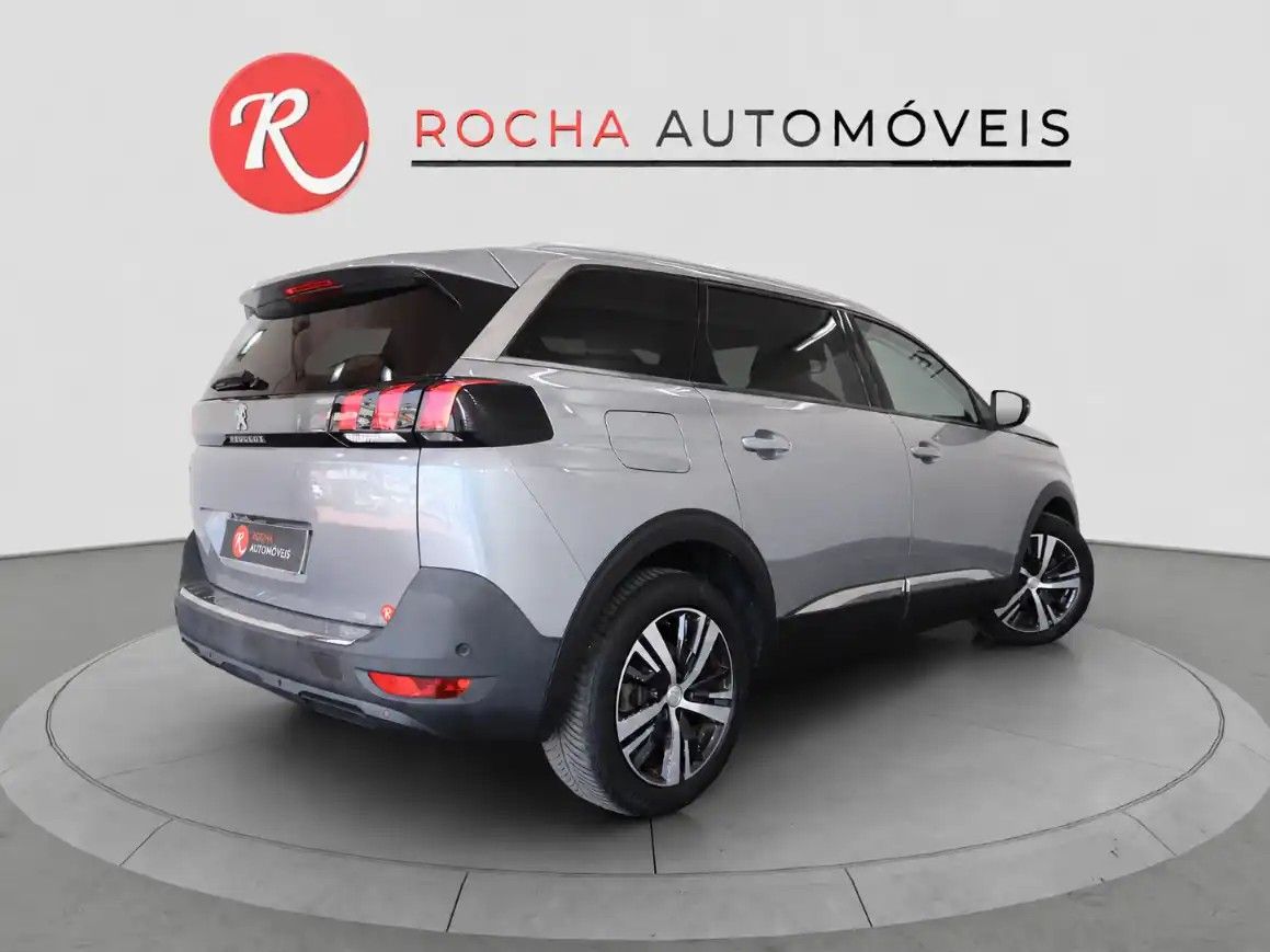 peugeot-5008-2019-gasolina-1199cc