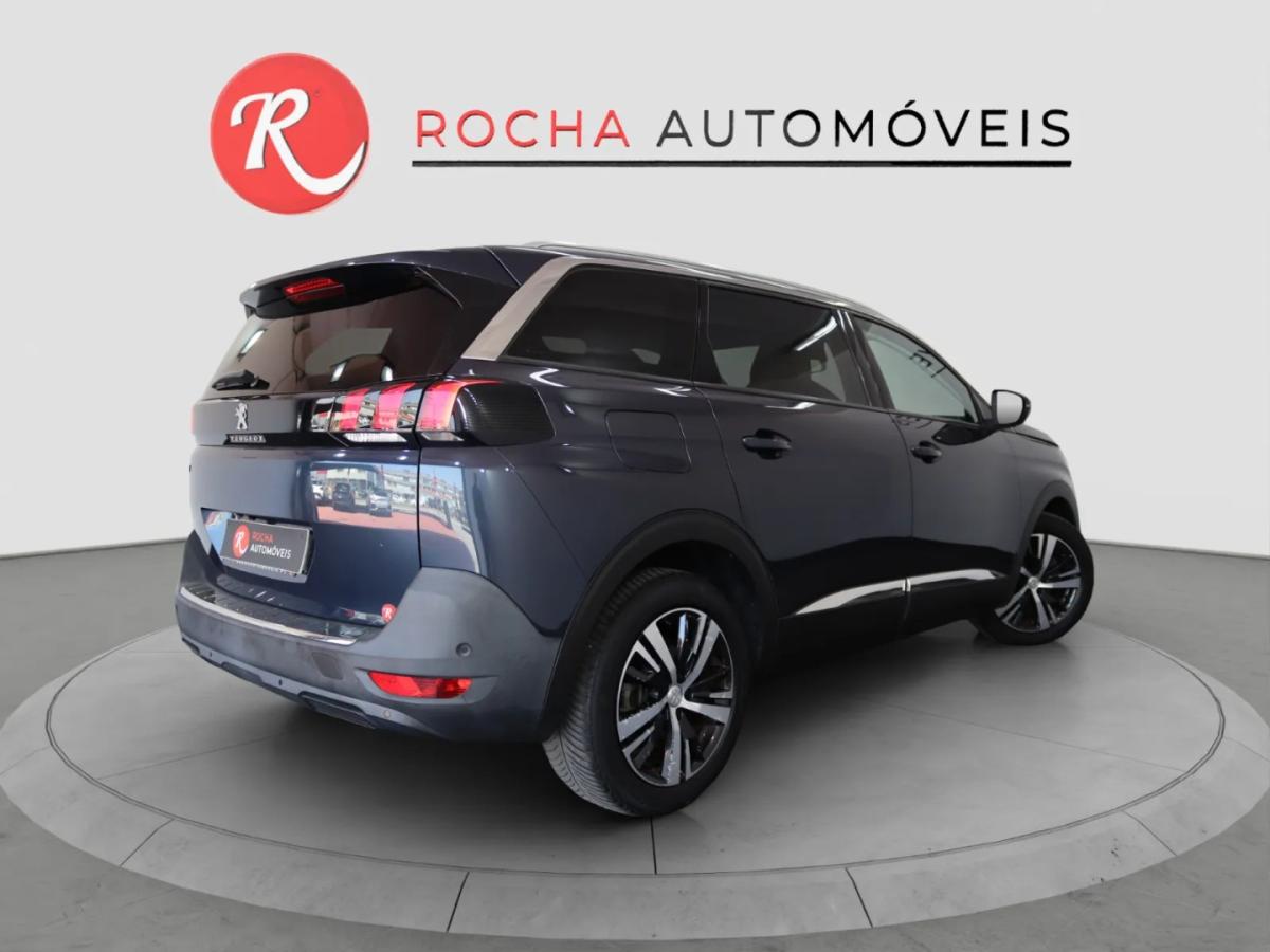peugeot-5008-2018-gasolina-1199cc