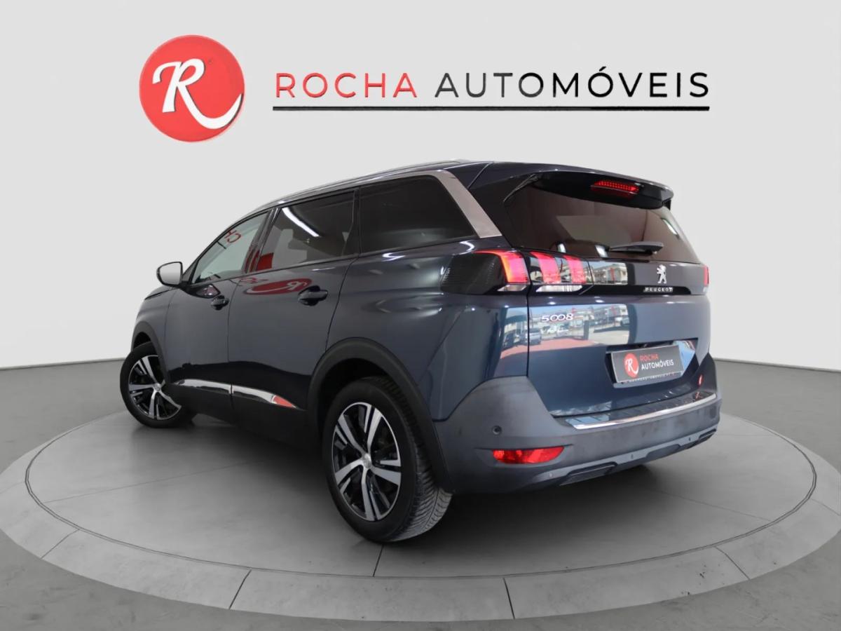 peugeot-5008-2018-gasolina-1199cc