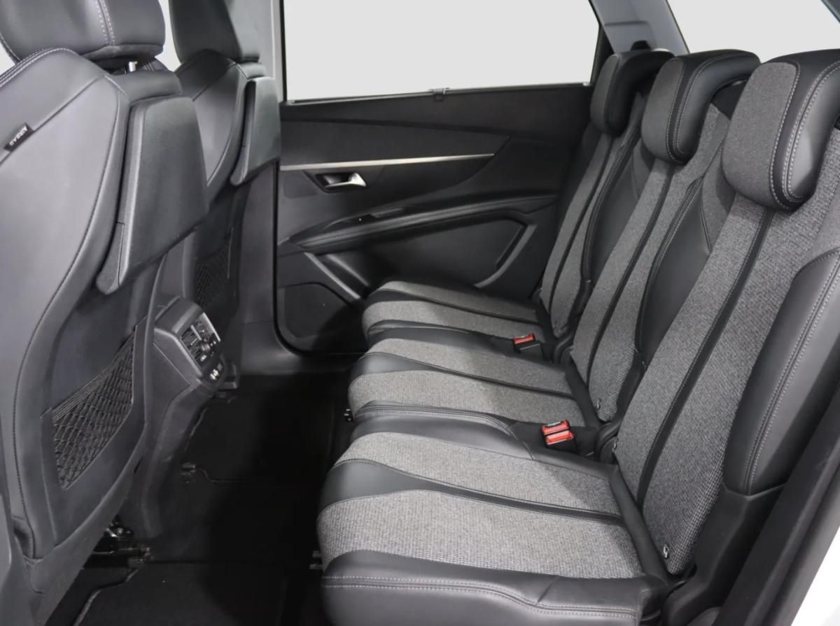 peugeot-5008-2018-gasolina-1199cc