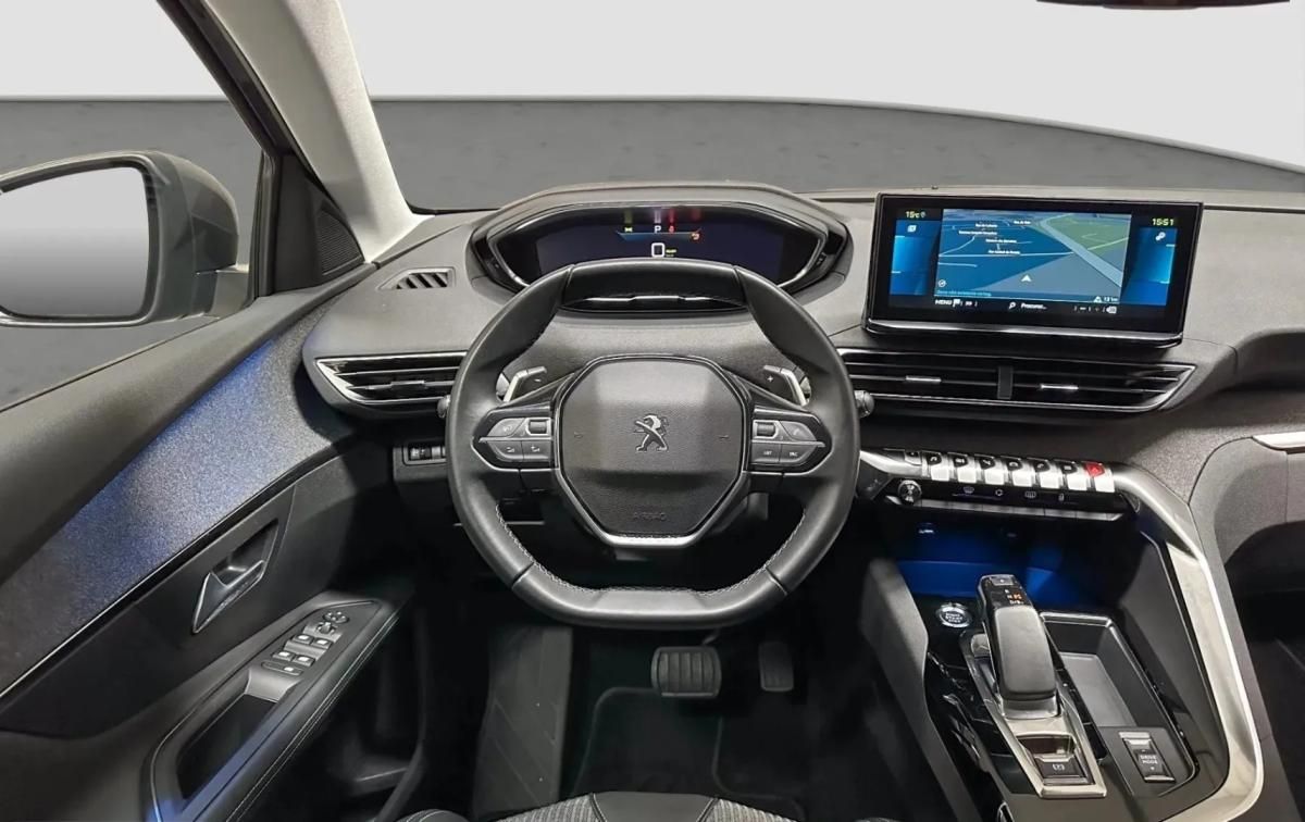 peugeot-5008-2023-gasolina-1199cc