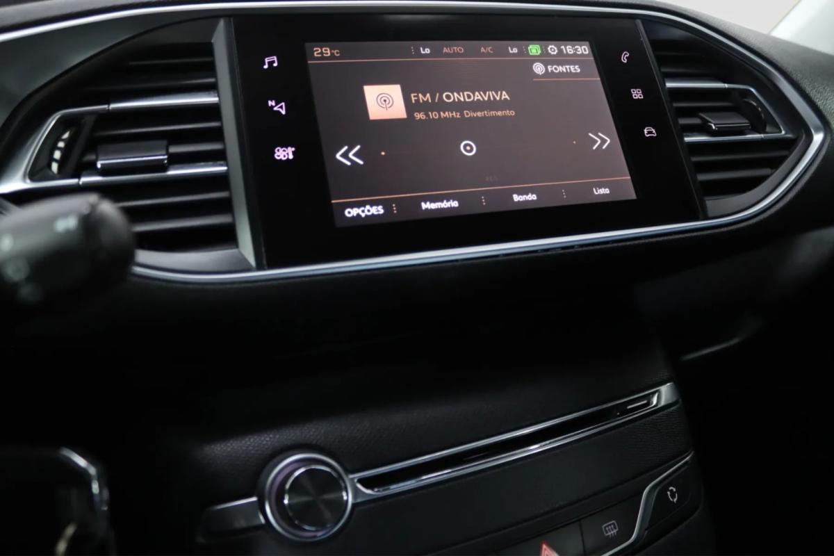 peugeot-308-2019-gasolina-1199cc