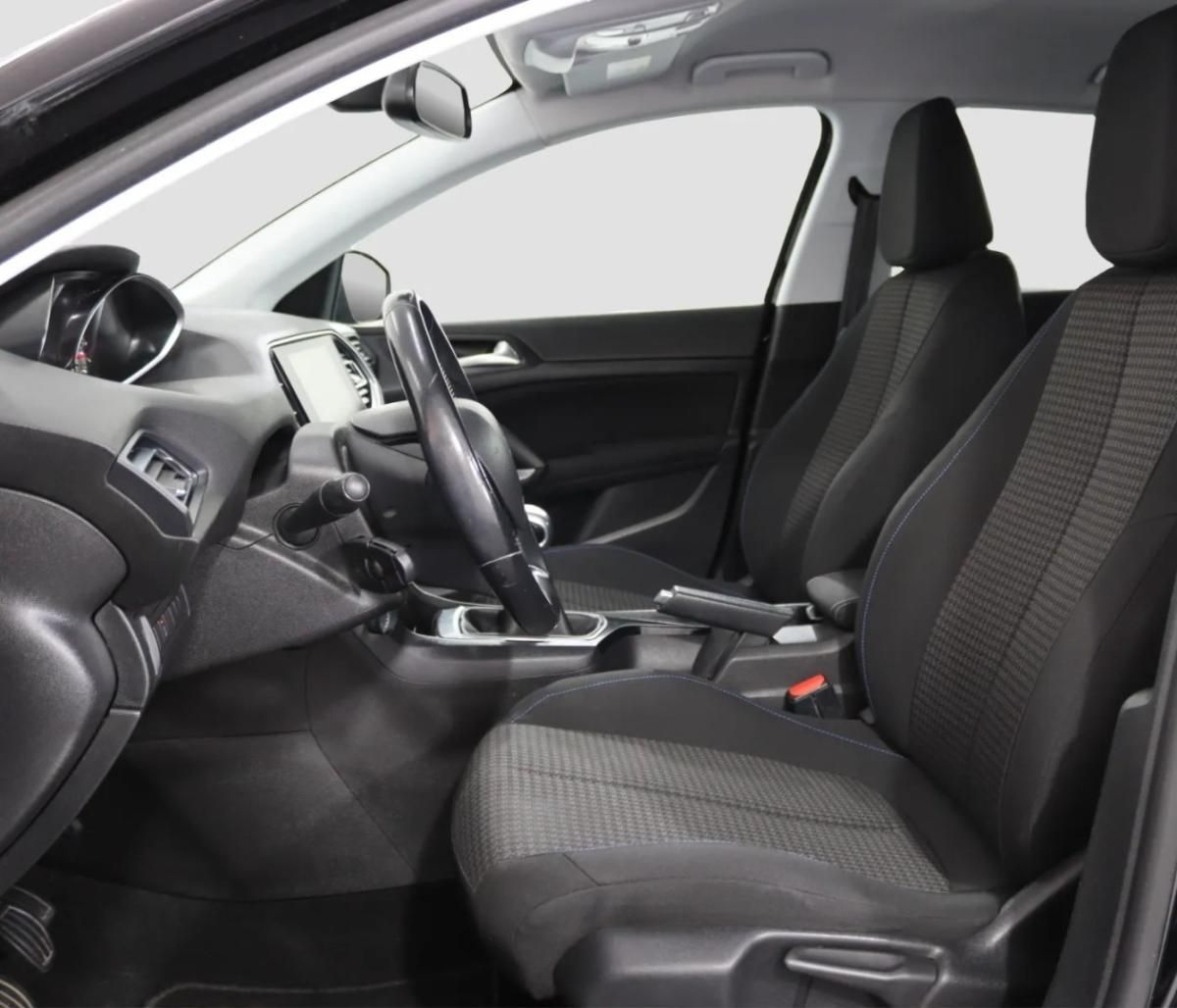 peugeot-308-2019-gasolina-1199cc