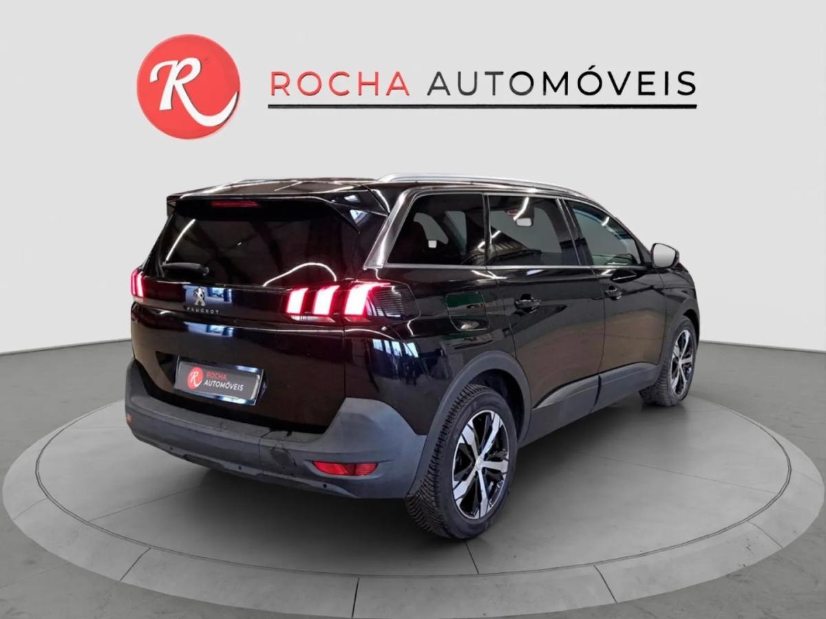 peugeot-5008-2019-gasolina-1199cc