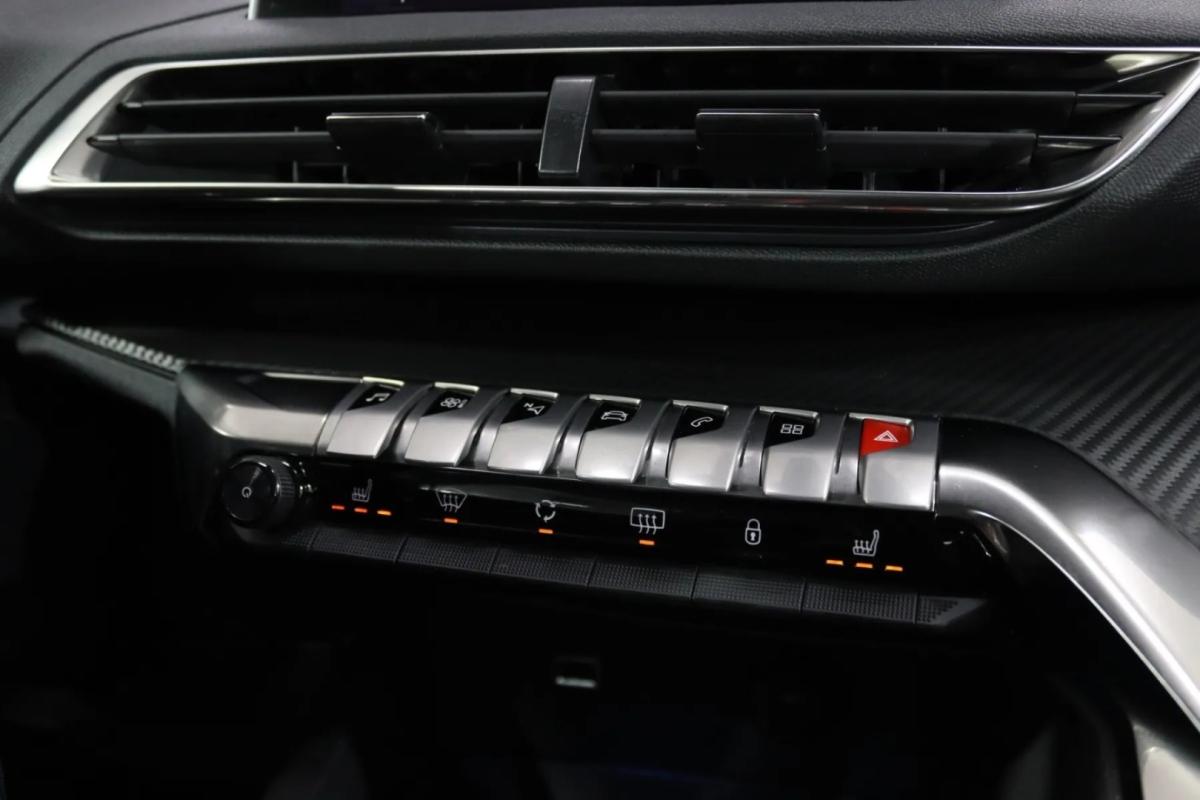 peugeot-5008-2019-gasolina-1199cc