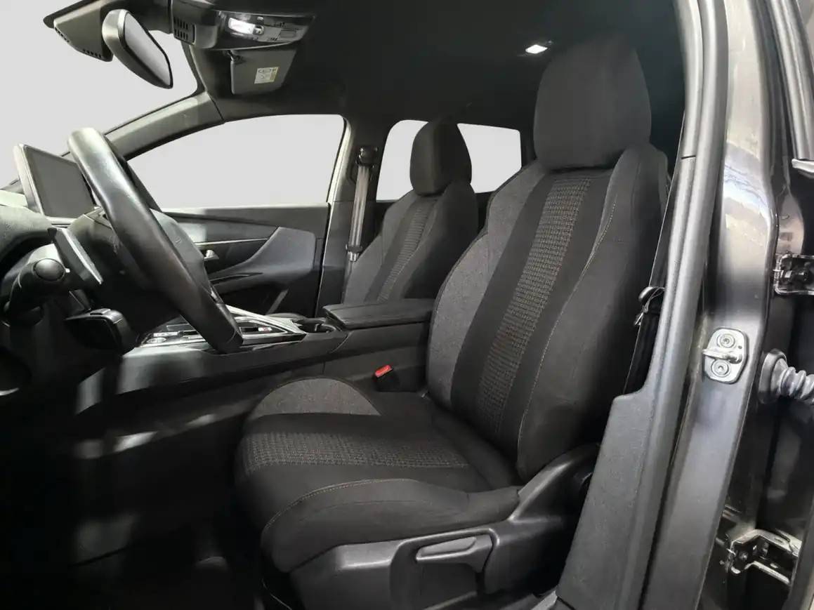 peugeot-5008-2021-gasolina-1199cc