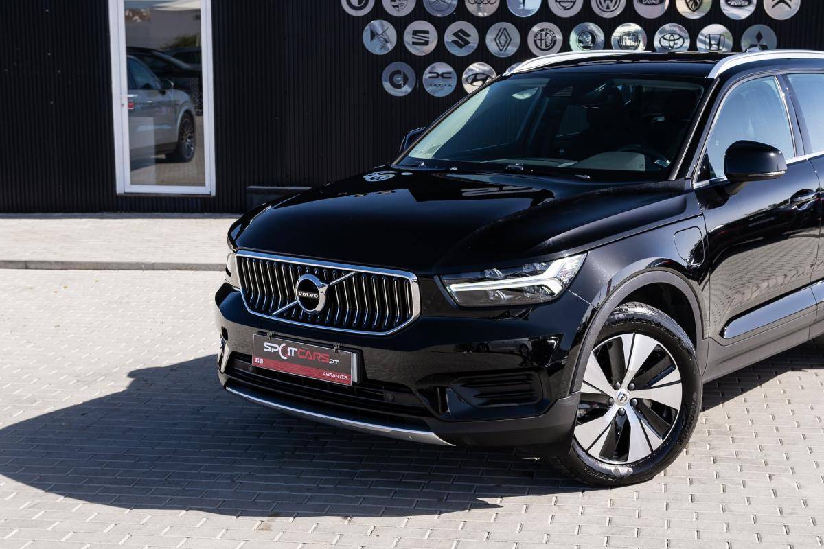 volvo-xc40-2022-hibrido-a-gasolina-1477cc