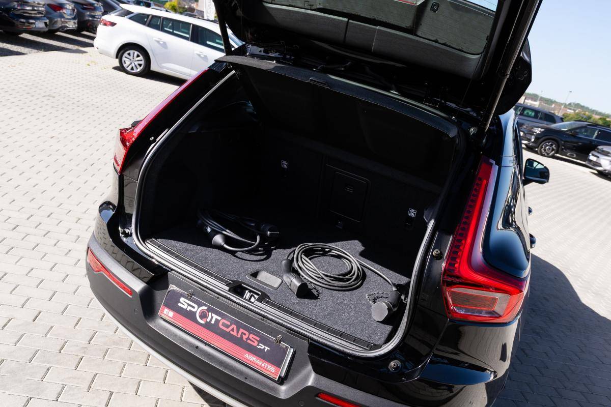 volvo-xc40-2022-hibrido-a-gasolina-1477cc