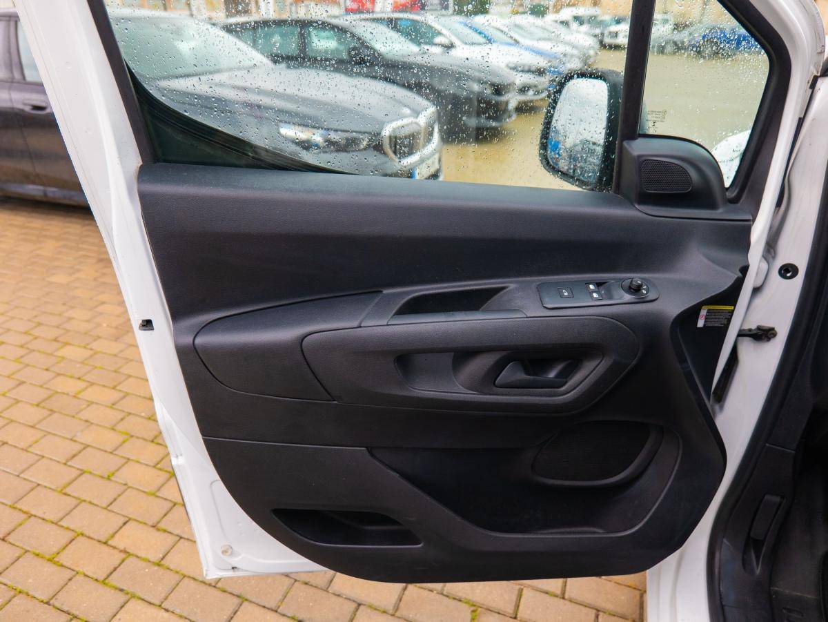 peugeot-partner-2021-diesel-1499cc