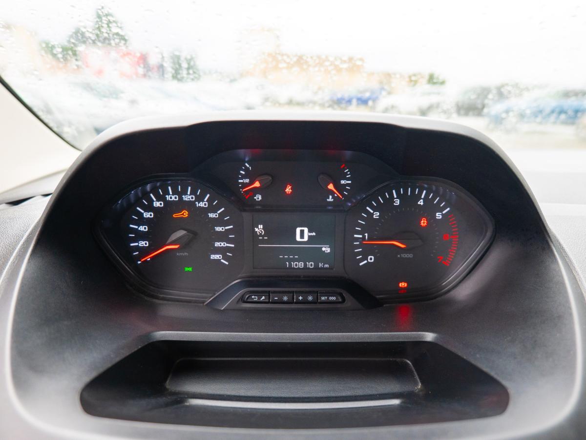 peugeot-partner-2021-diesel-1499cc