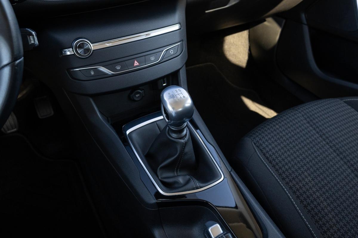 peugeot-308-2019-diesel-1499cc