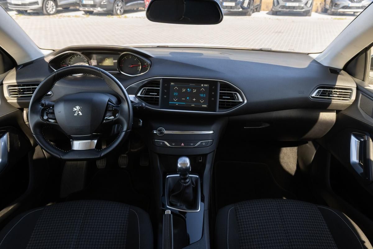 peugeot-308-2019-diesel-1499cc