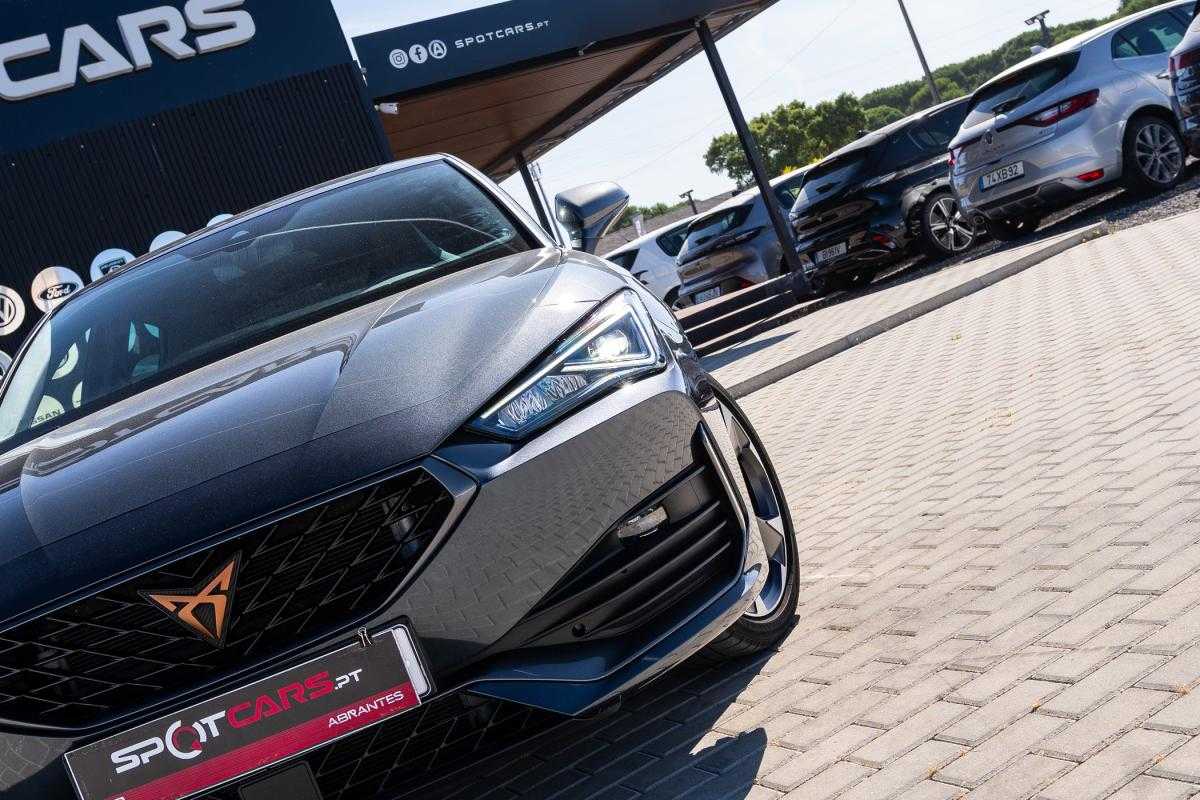 cupra-leon-2023-hibrido-a-gasolina-1395cc