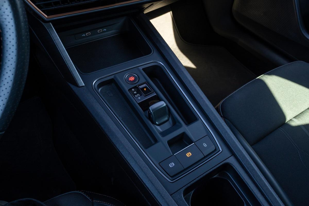 cupra-leon-2023-hibrido-a-gasolina-1395cc