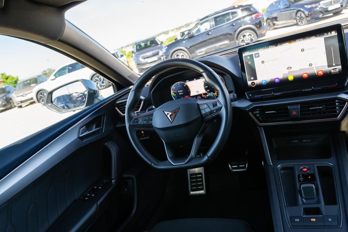 cupra-leon-2023-hibrido-a-gasolina-1395cc