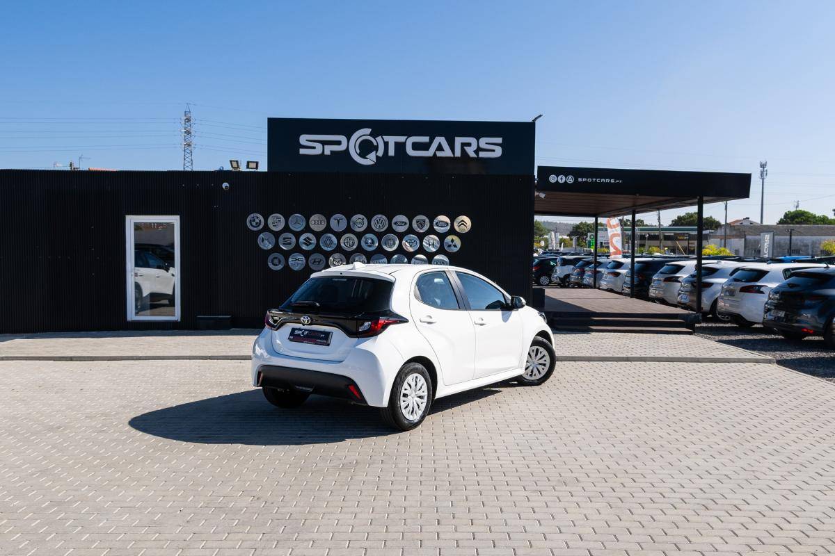toyota-yaris-2022-gasolina-998cc