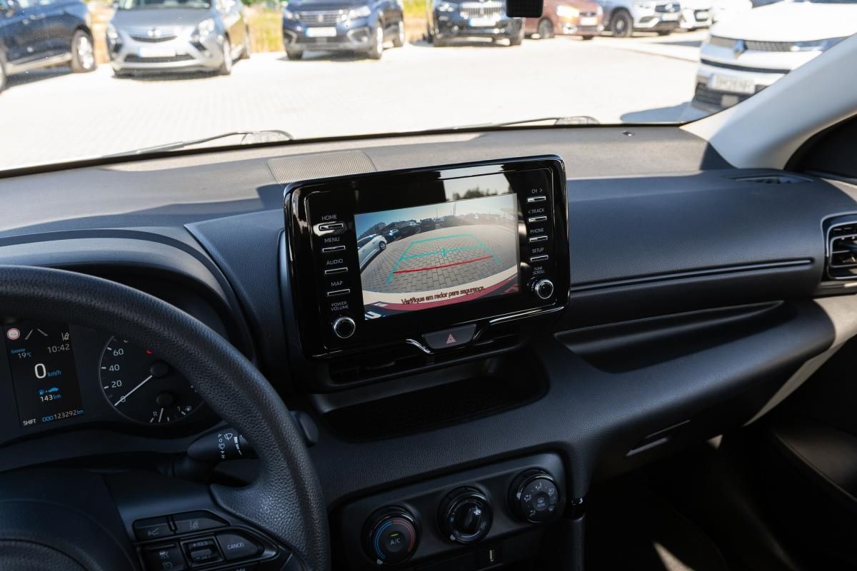 toyota-yaris-2022-gasolina-998cc