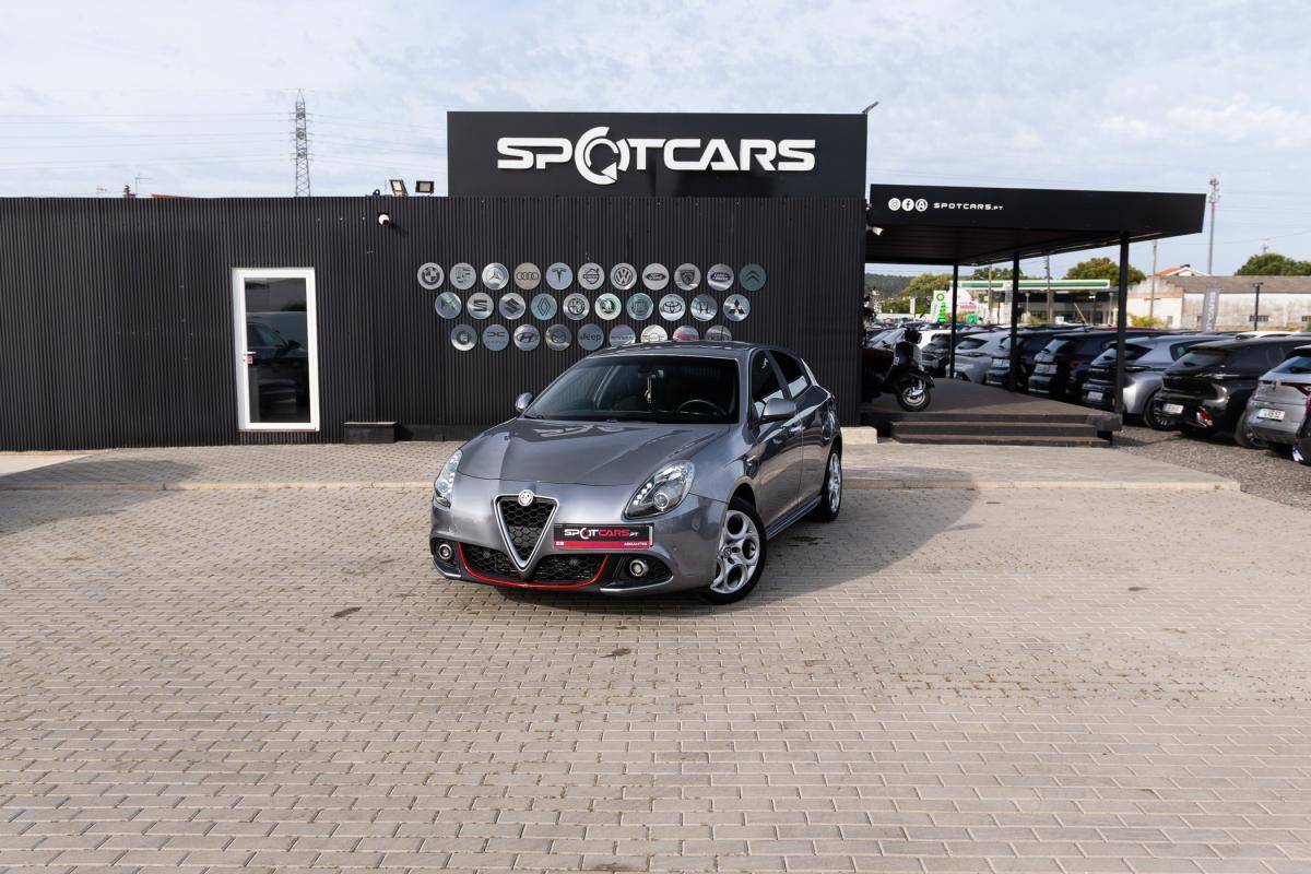 alfa-romeo-giulietta-2019-diesel-1598cc