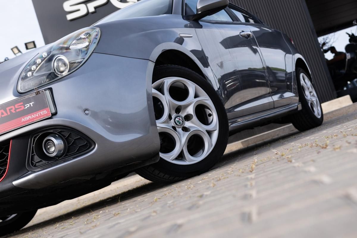 alfa-romeo-giulietta-2019-diesel-1598cc