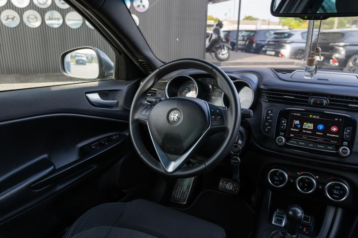 alfa-romeo-giulietta-2019-diesel-1598cc