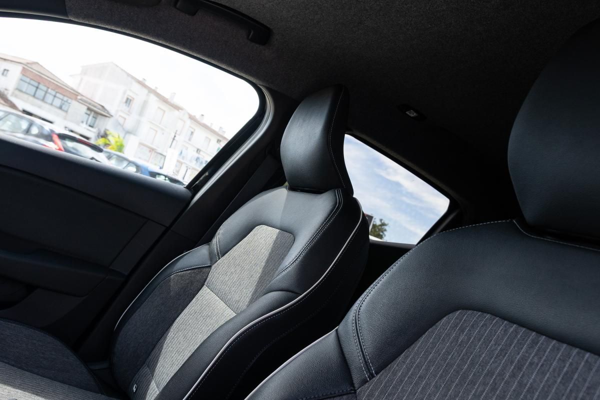 mitsubishi-colt-2024-gasolina-999cc
