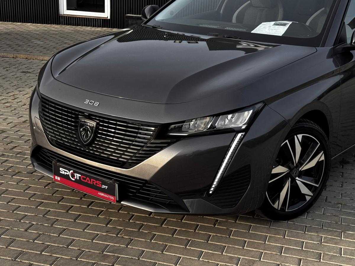 peugeot-308-sw-2022-diesel-1499cc
