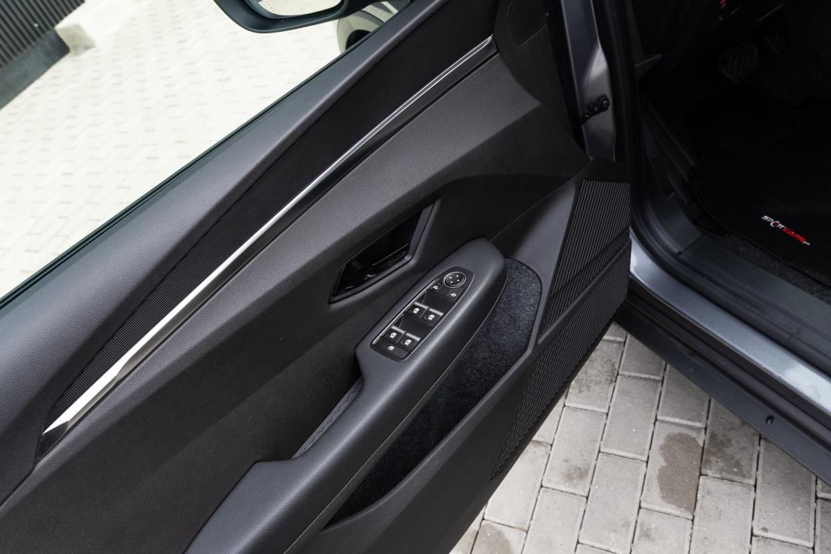 renault-megane-e-tech-2022-eletrico-0cc