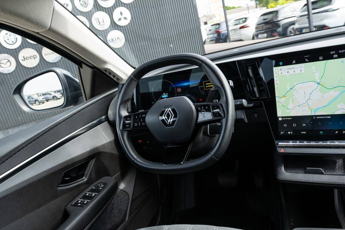 renault-megane-e-tech-2022-eletrico-0cc