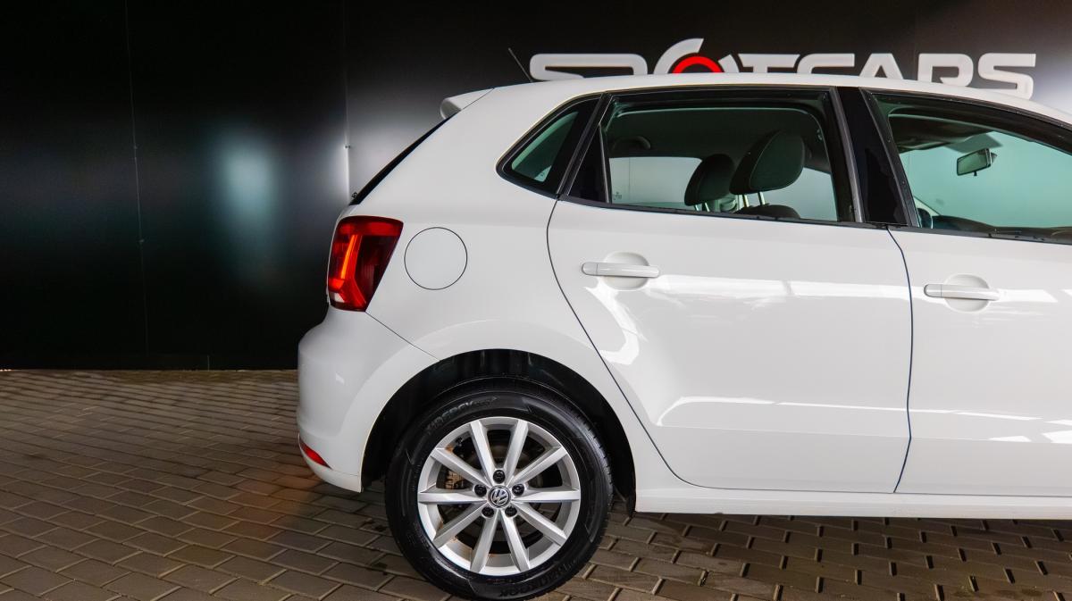 volkswagen-polo-2015-diesel-1422cc