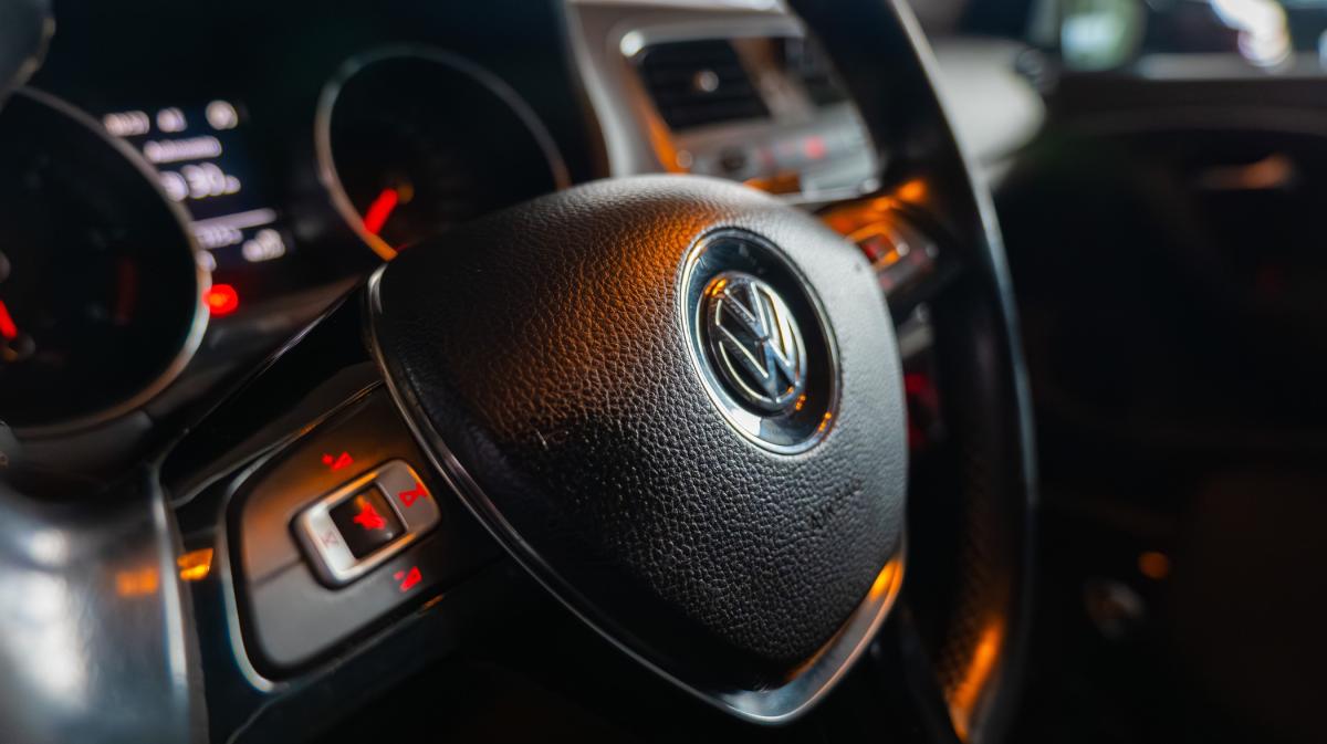 volkswagen-polo-2015-diesel-1422cc