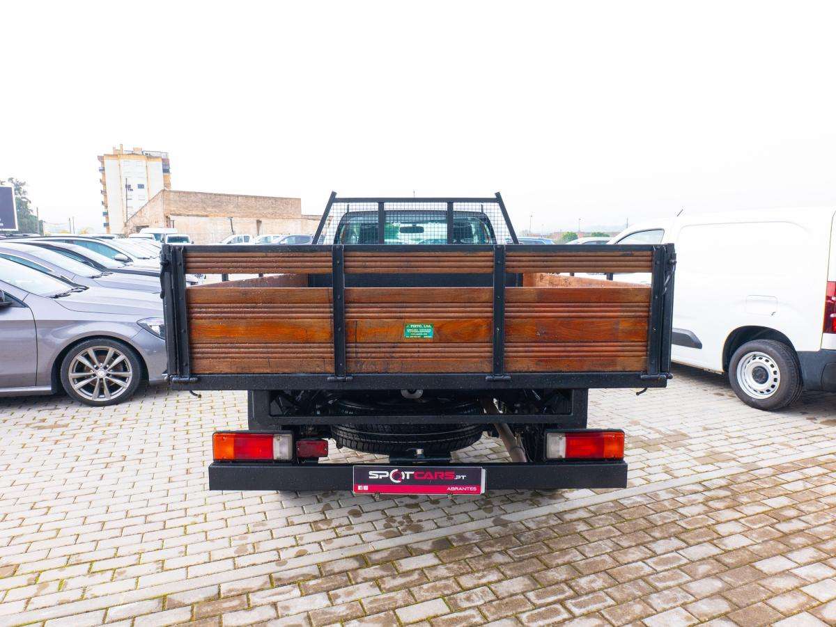 toyota-hilux-2020-diesel-2393cc