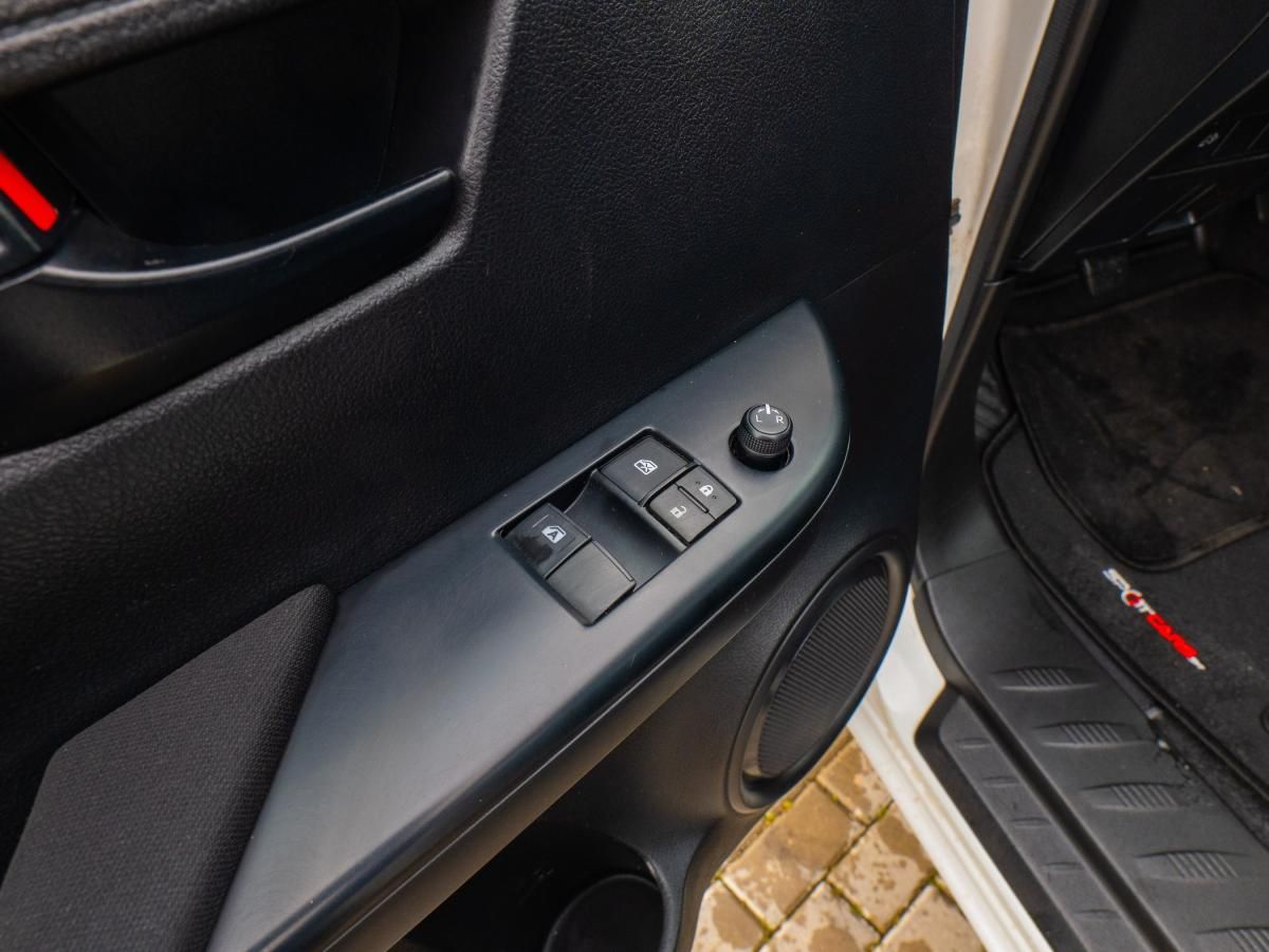 toyota-hilux-2020-diesel-2393cc