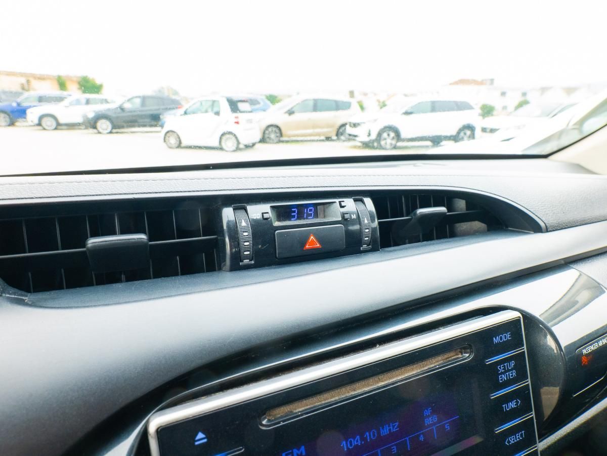toyota-hilux-2020-diesel-2393cc