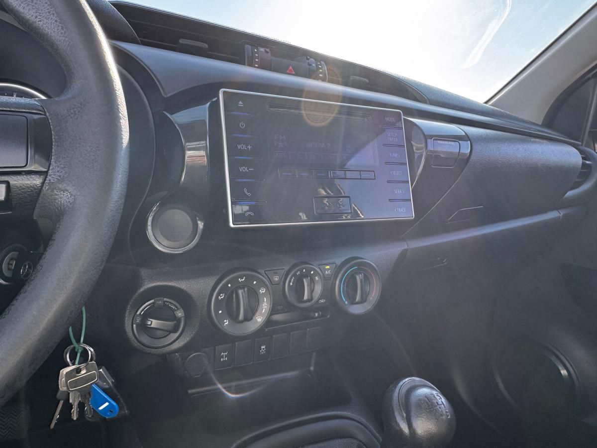 toyota-hilux-2020-diesel-2393cc