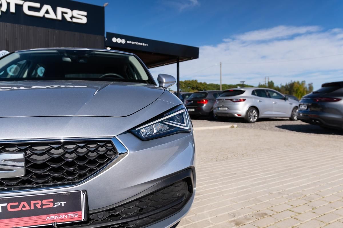seat-leon-2022-gasolina-999cc