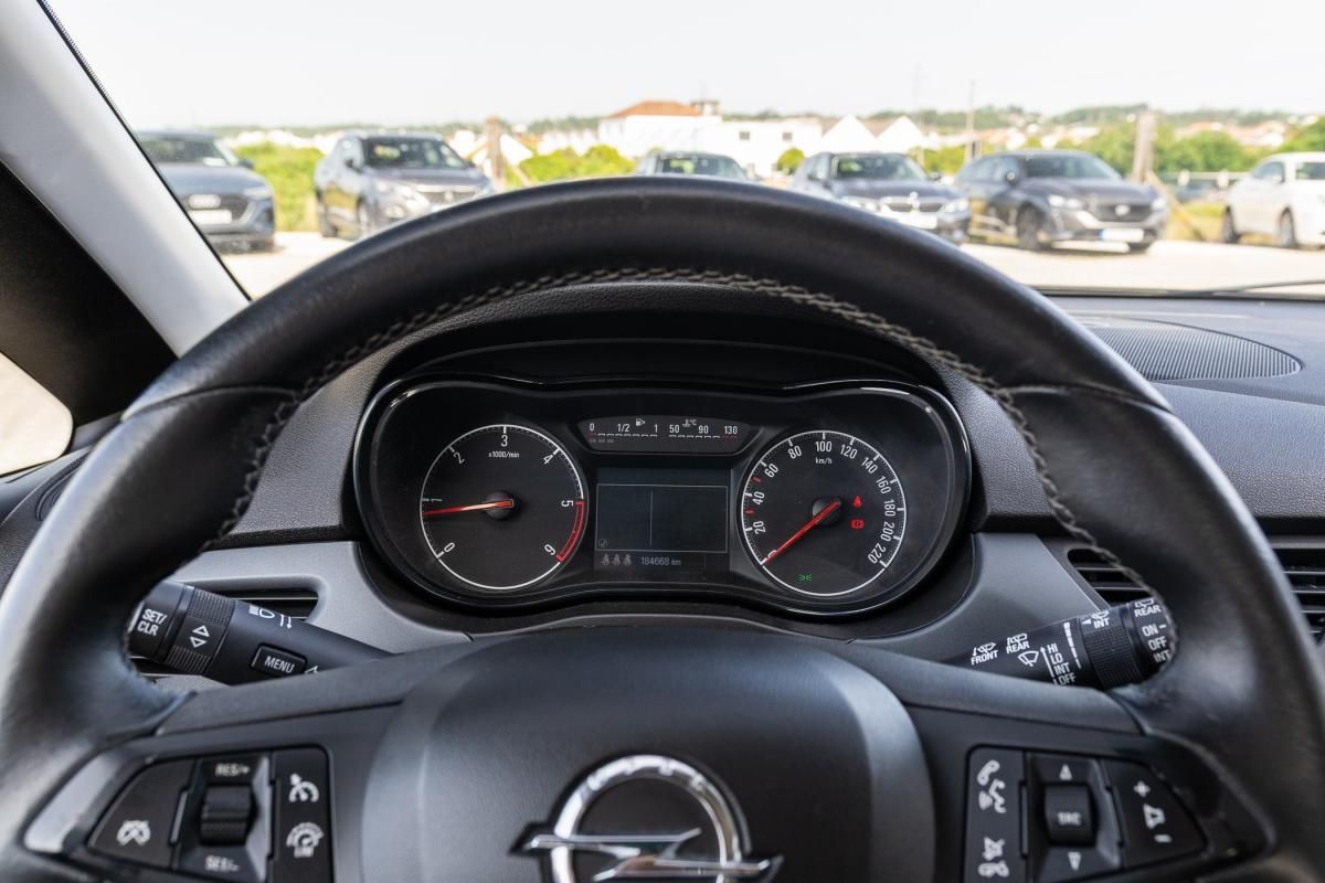 opel-corsa-2017-diesel-1248cc