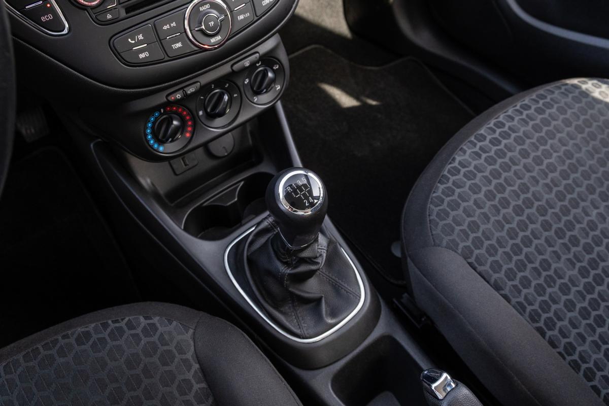 opel-corsa-2017-diesel-1248cc