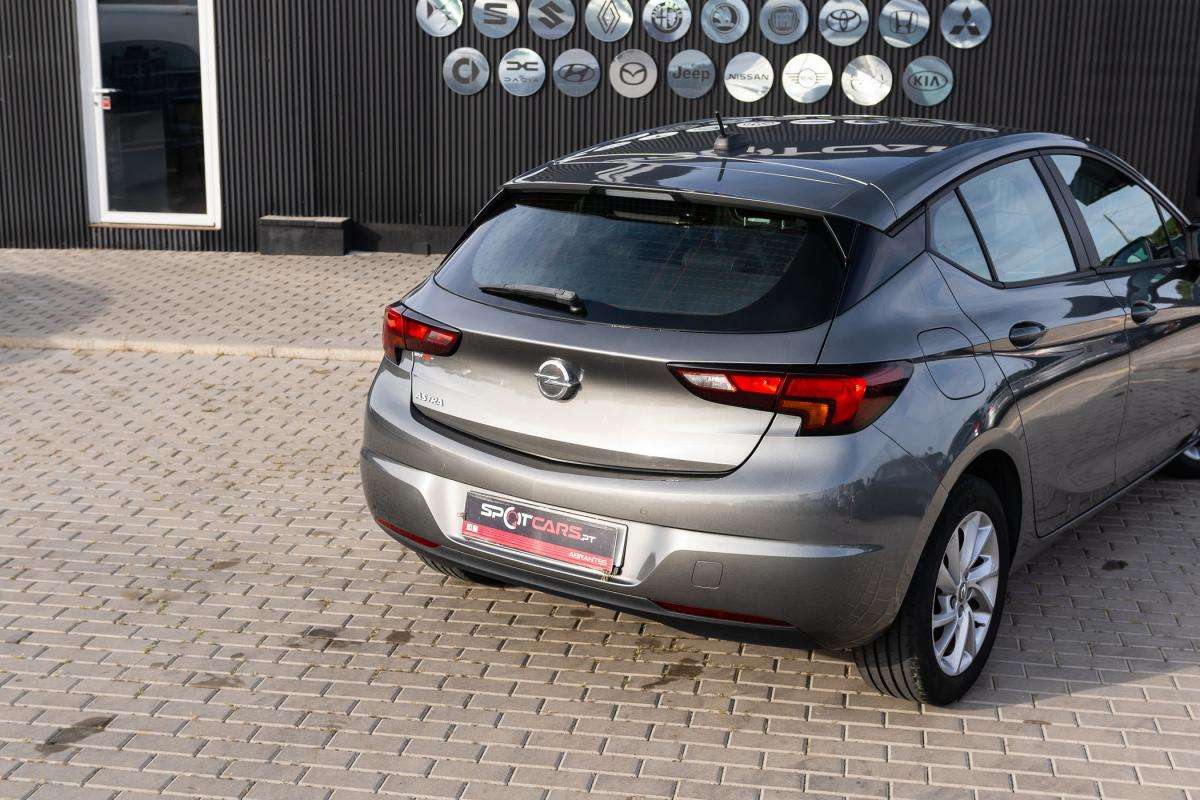 opel-astra-2019-diesel-1598cc