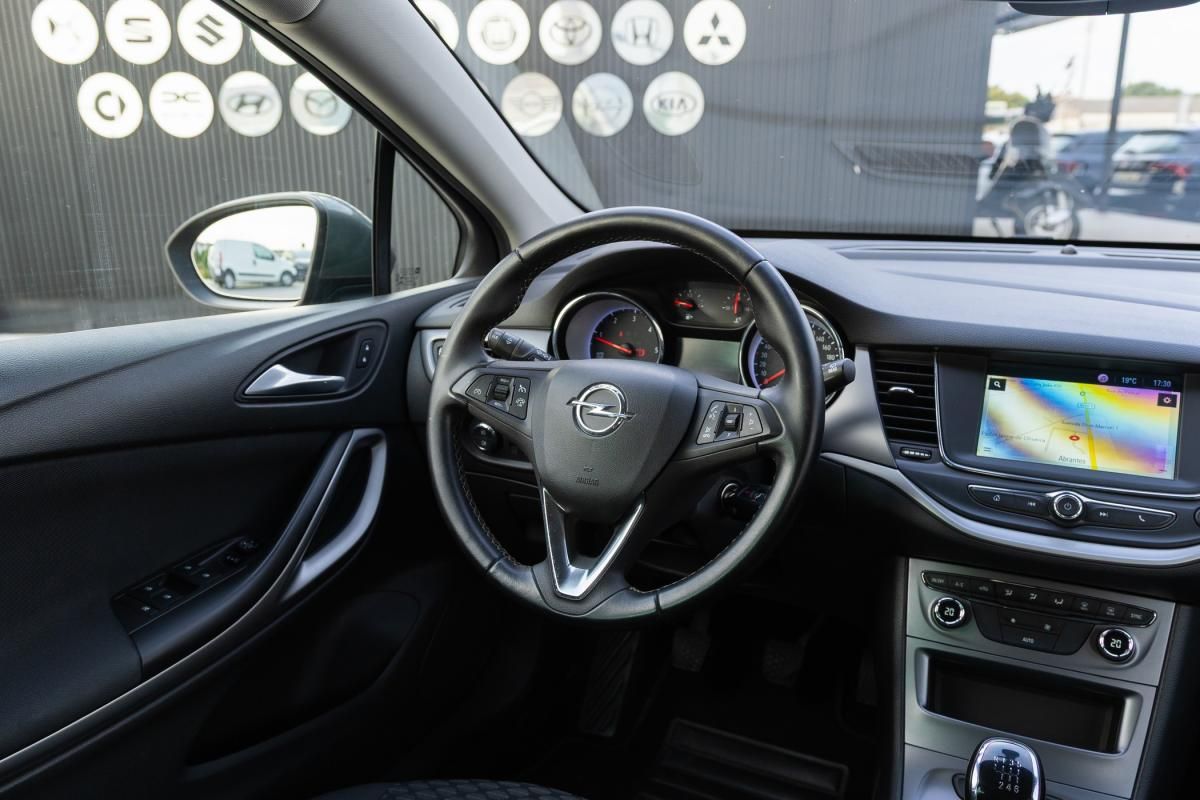 opel-astra-2019-diesel-1598cc