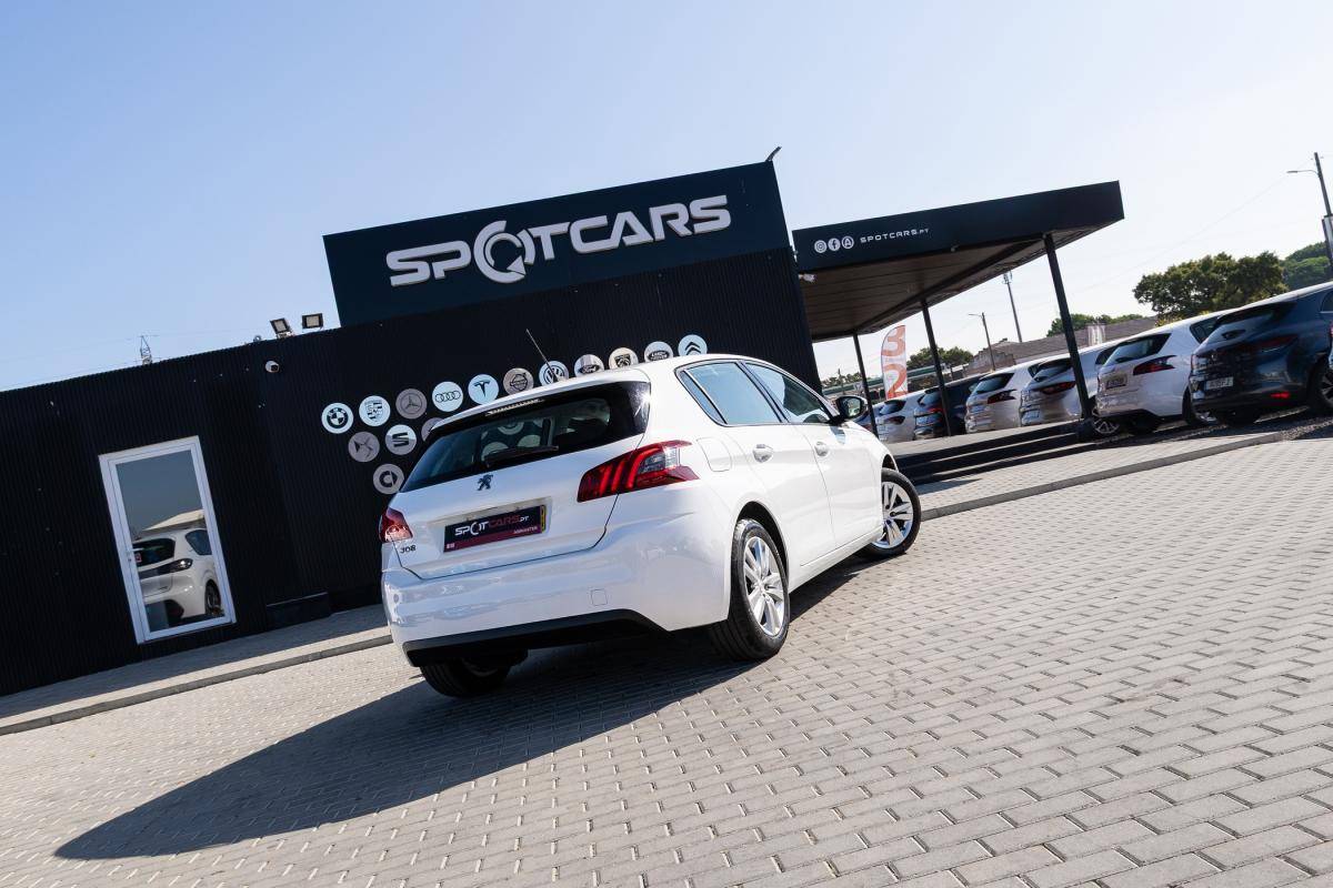 peugeot-308-2019-diesel-1499cc