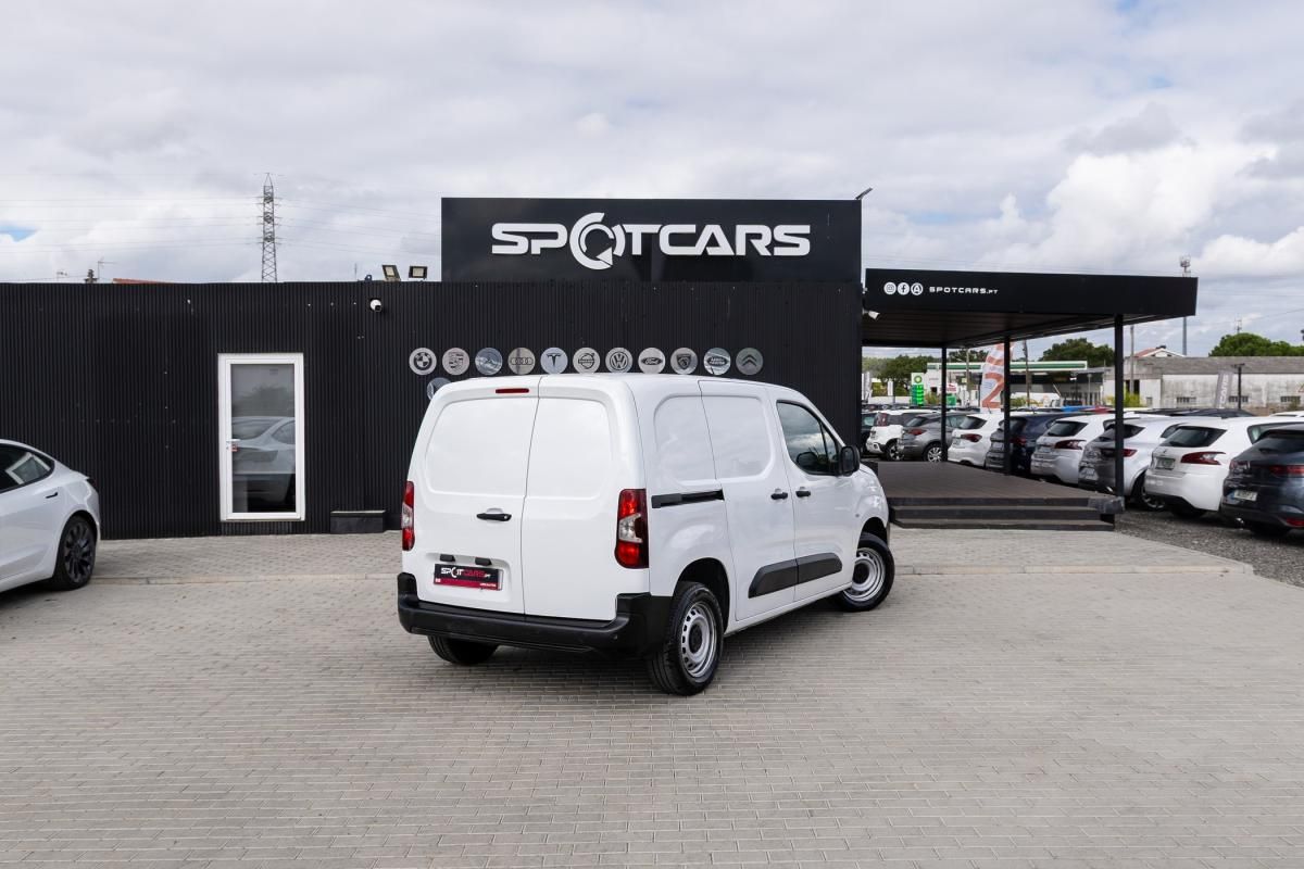 peugeot-partner-2022-diesel-1499cc
