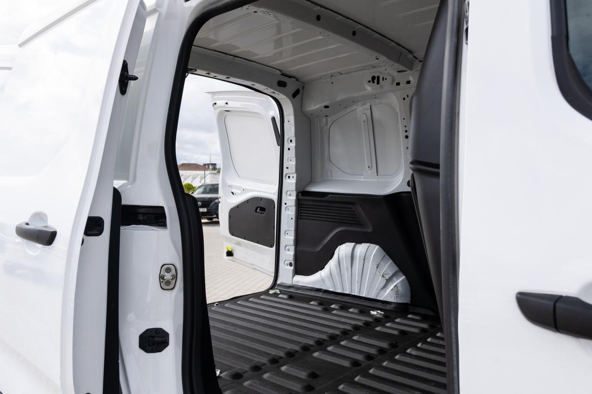 peugeot-partner-2022-diesel-1499cc