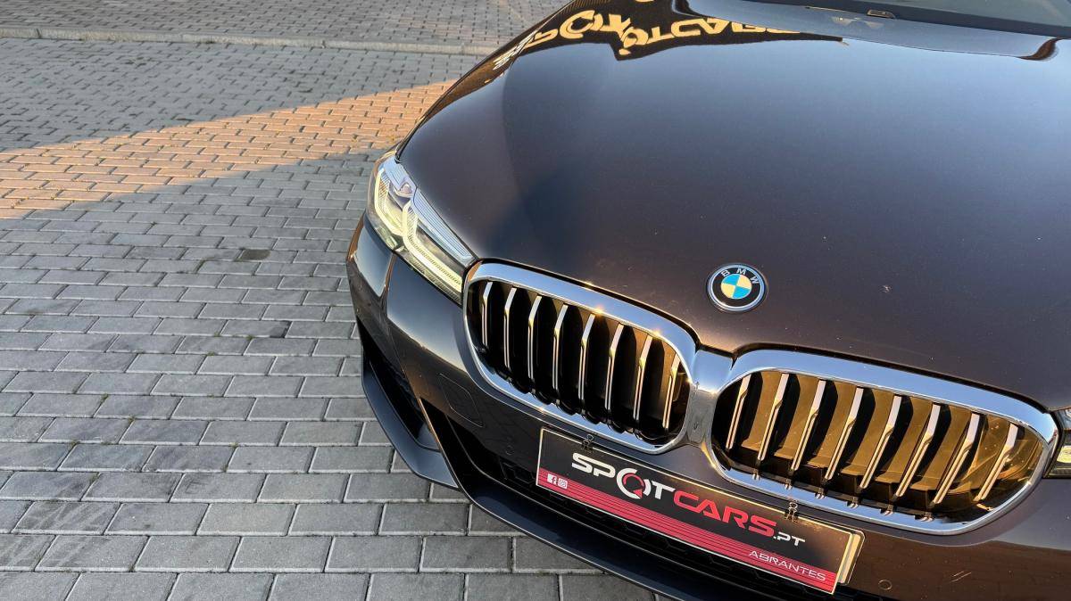 bmw-serie-5-2021-hibrido-a-gasolina-1998cc