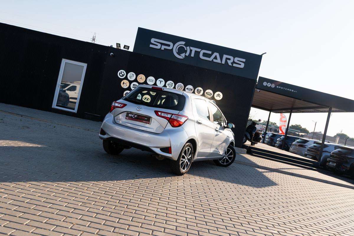 toyota-yaris-2020-gasolina-998cc