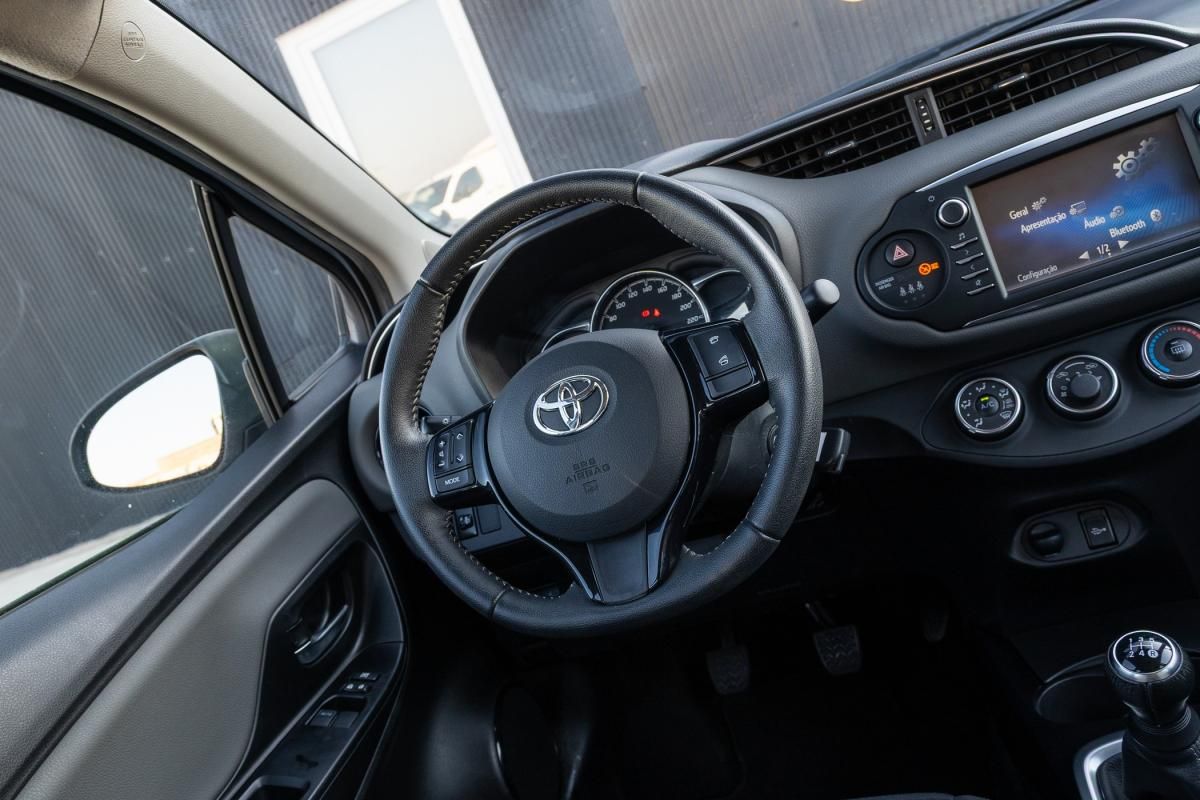 toyota-yaris-2020-gasolina-998cc