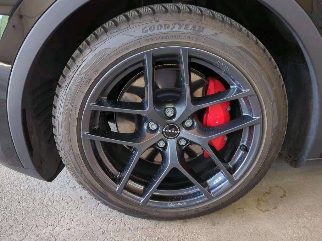 tesla-model-y-2023-eletrico-500cc