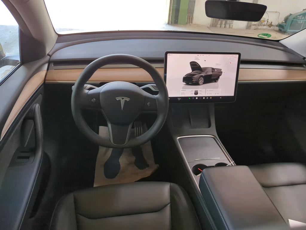 tesla-model-y-2023-eletrico-500cc