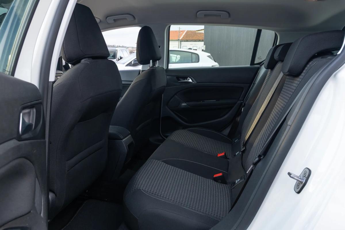 peugeot-308-2019-diesel-1499cc